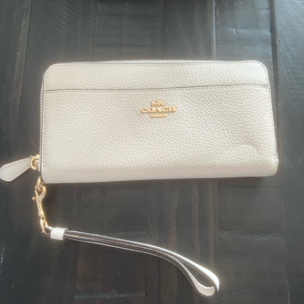 Coach Cream Leather Wristlet